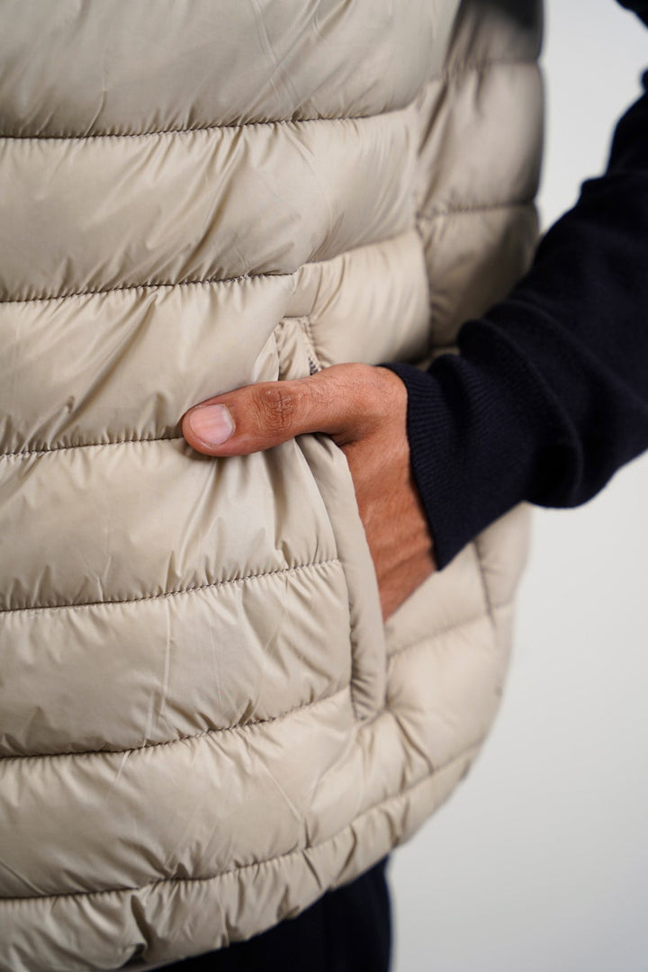 SAND HOODED GILET