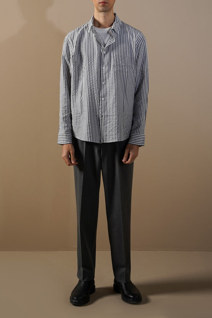BLACK SEERSUCKER FLOWY SHIRT