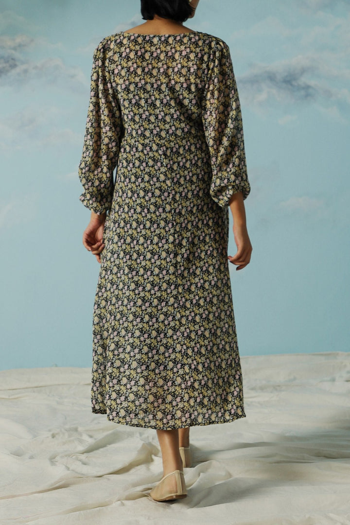 GREEN CRINKLE FULL-LENGTH DRESS
