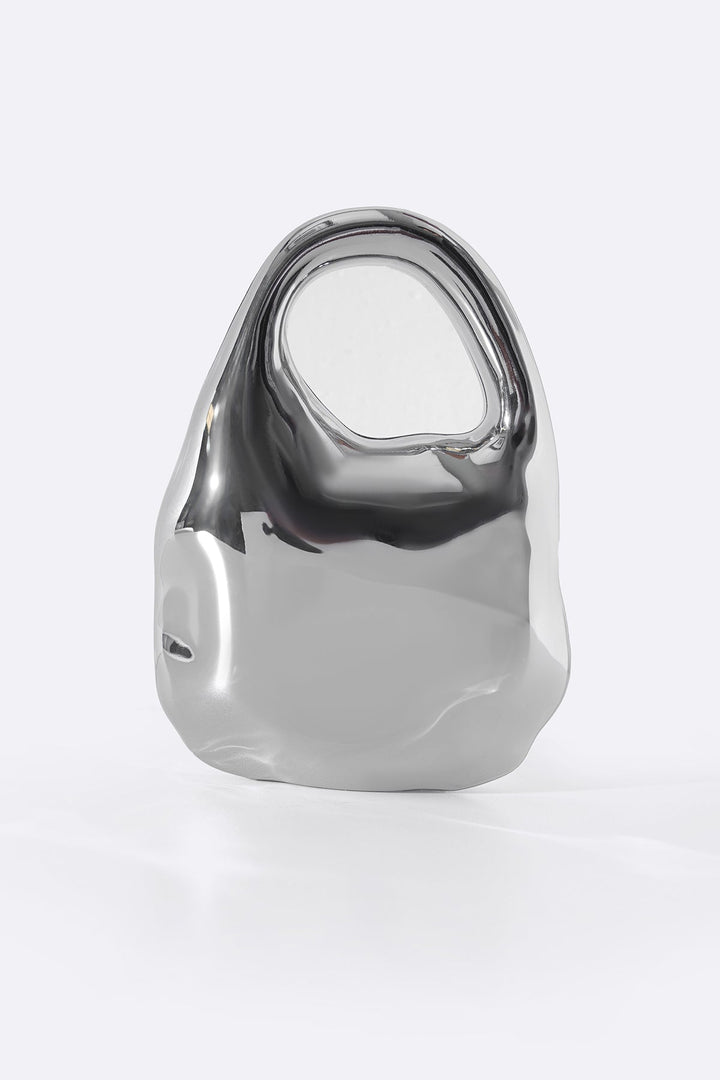 SILVER THE RUNWAY METAL CLUTCH