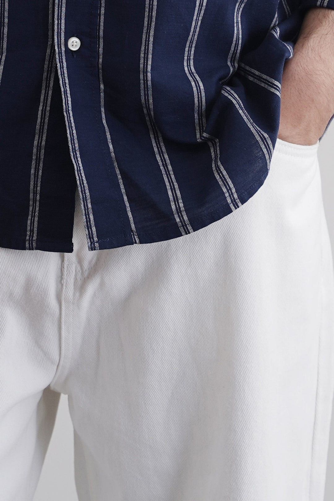 WHITE WIDE LEG JEANS