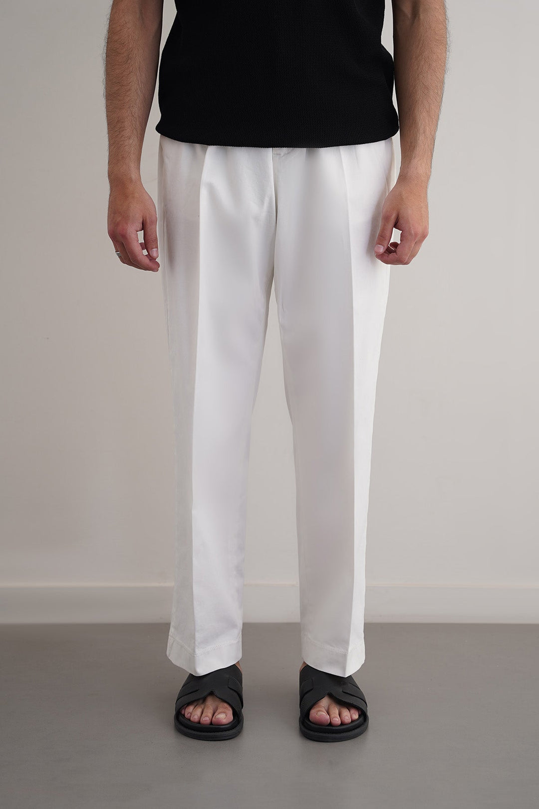 OFF WHITE PLEATED COTTON TROUSERS