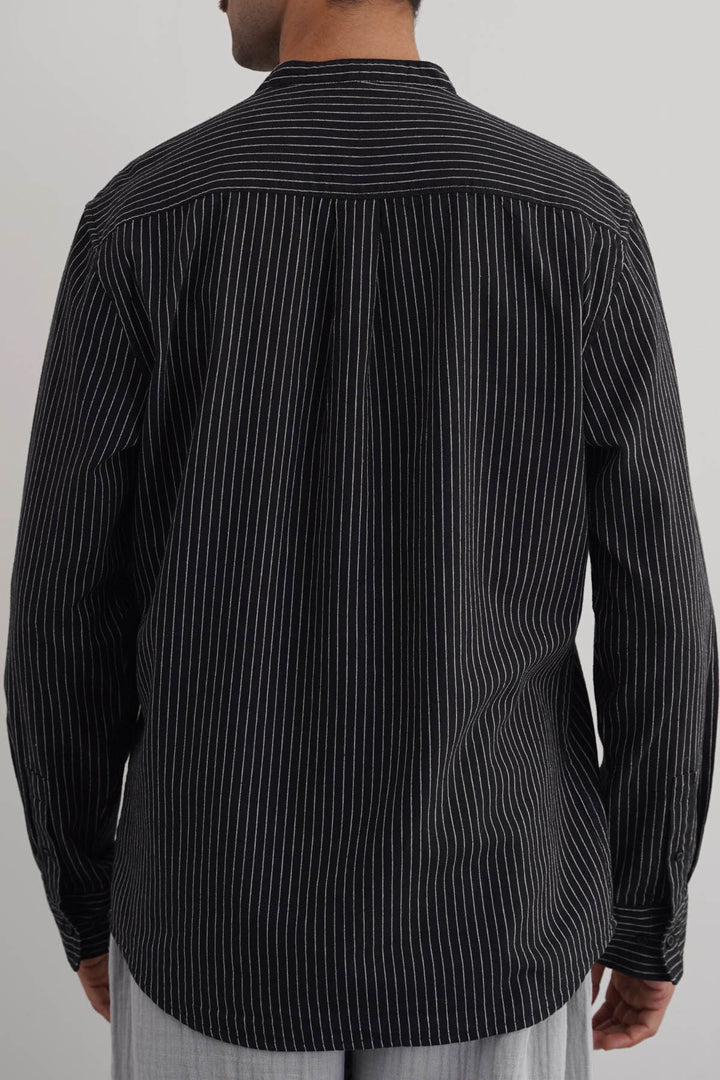 BLACK MANDARIN COLLAR SHIRT