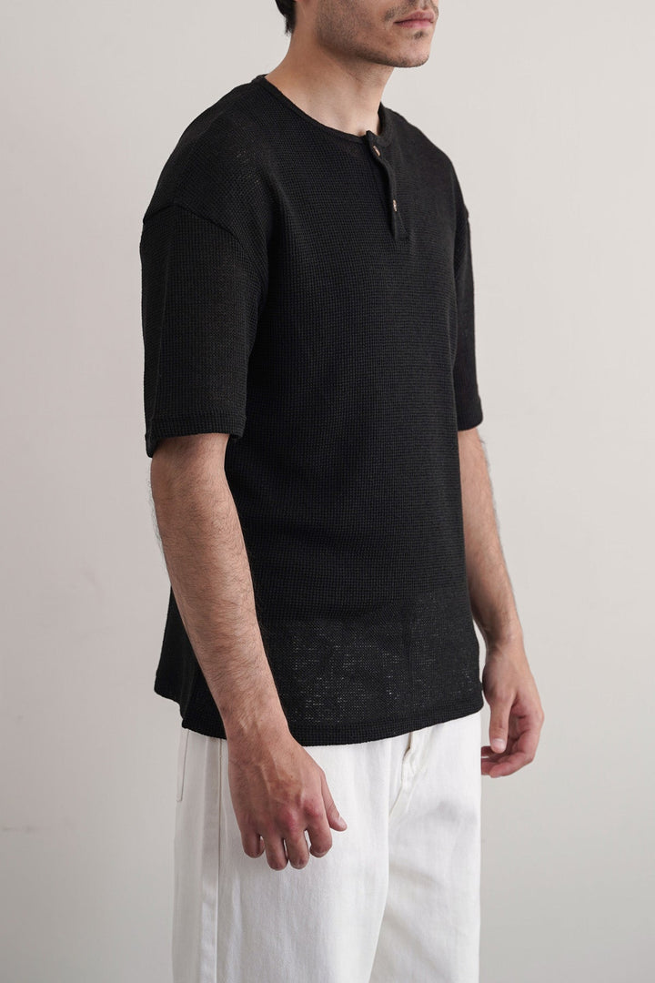 BLACK JACQUARD HENLEY