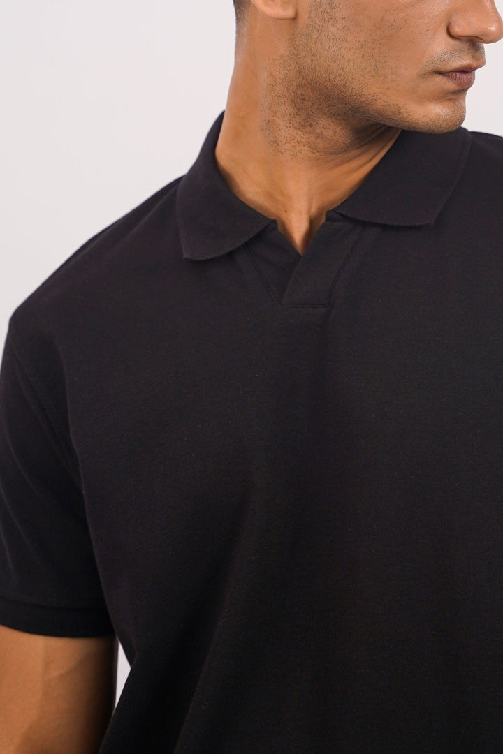 BLACK KNITTED POLO