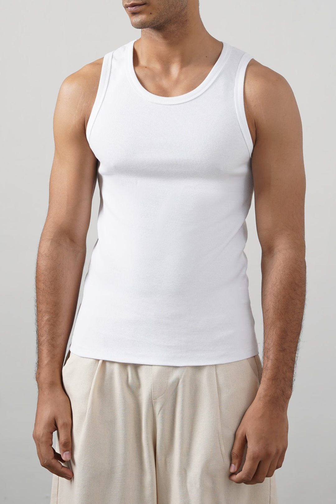 WHITE RIBBED TANK TOP