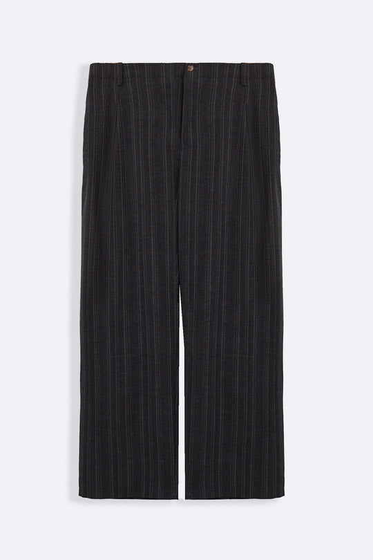 DARK GREY BAGGY PLEATED PANTS