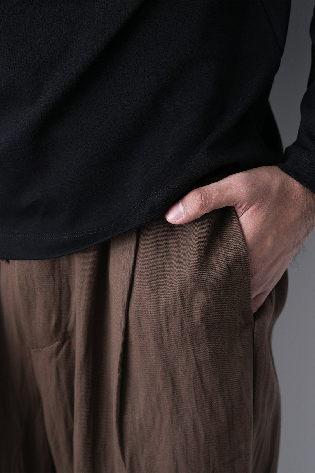 BROWN-EVERYDAY SLOUCHY PANTS