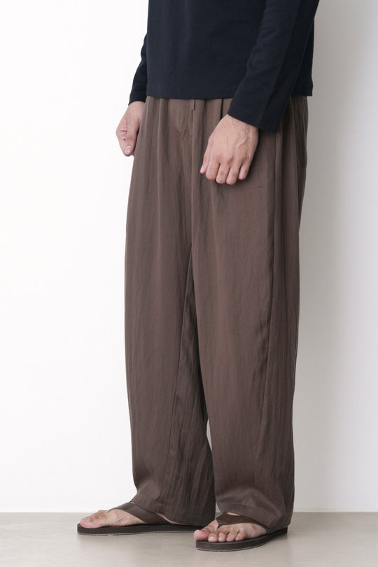 BROWN-EVERYDAY SLOUCHY PANTS