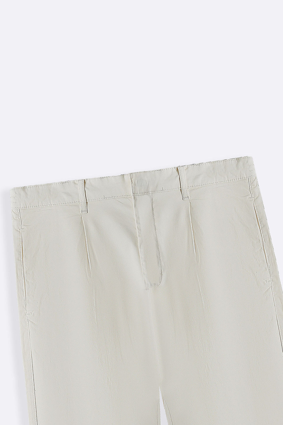 PLEATED CHINOS