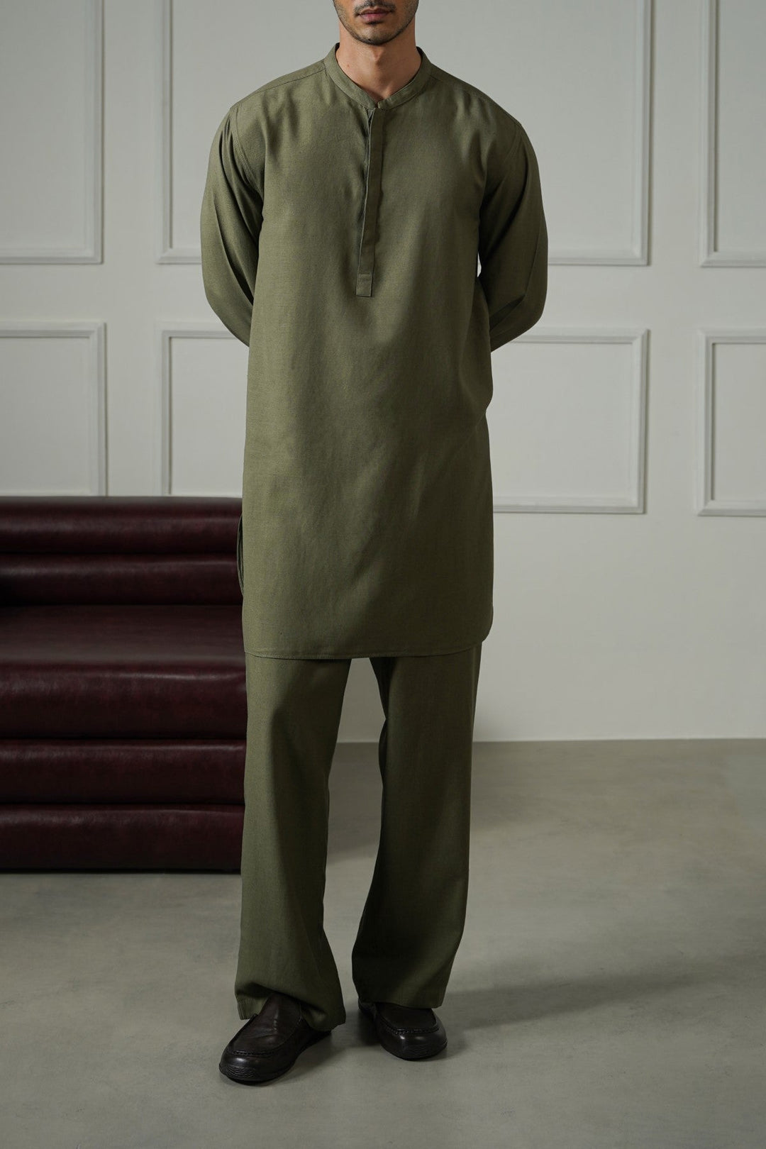 OLIVE LINEN BLEND RELAXED TROUSERS
