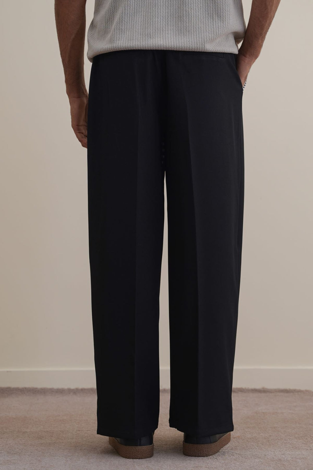 BLACK STITCH DETAIL TAILORED PANTS
