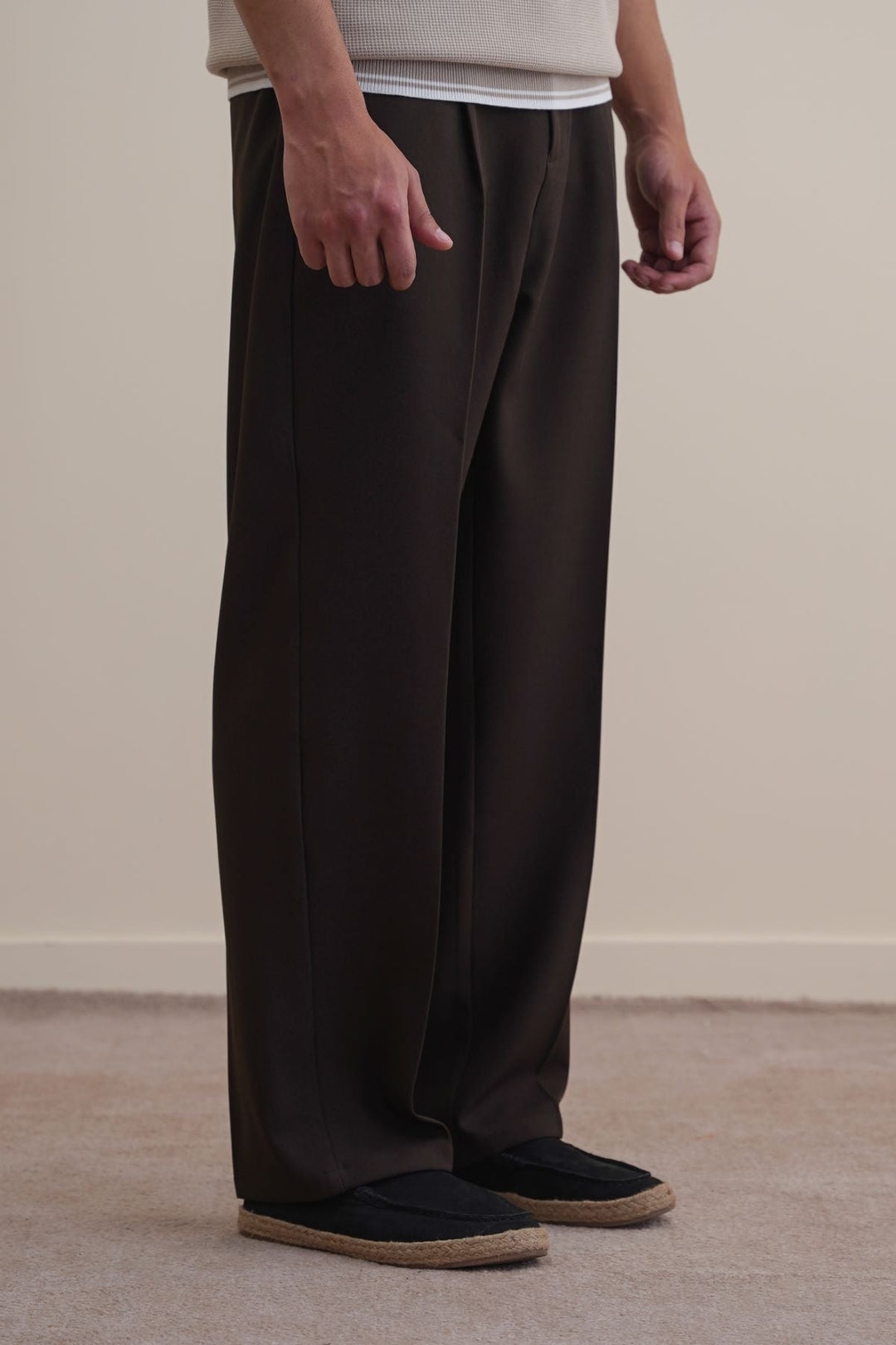 BROWN COIN POCKET DETAIL PANTS