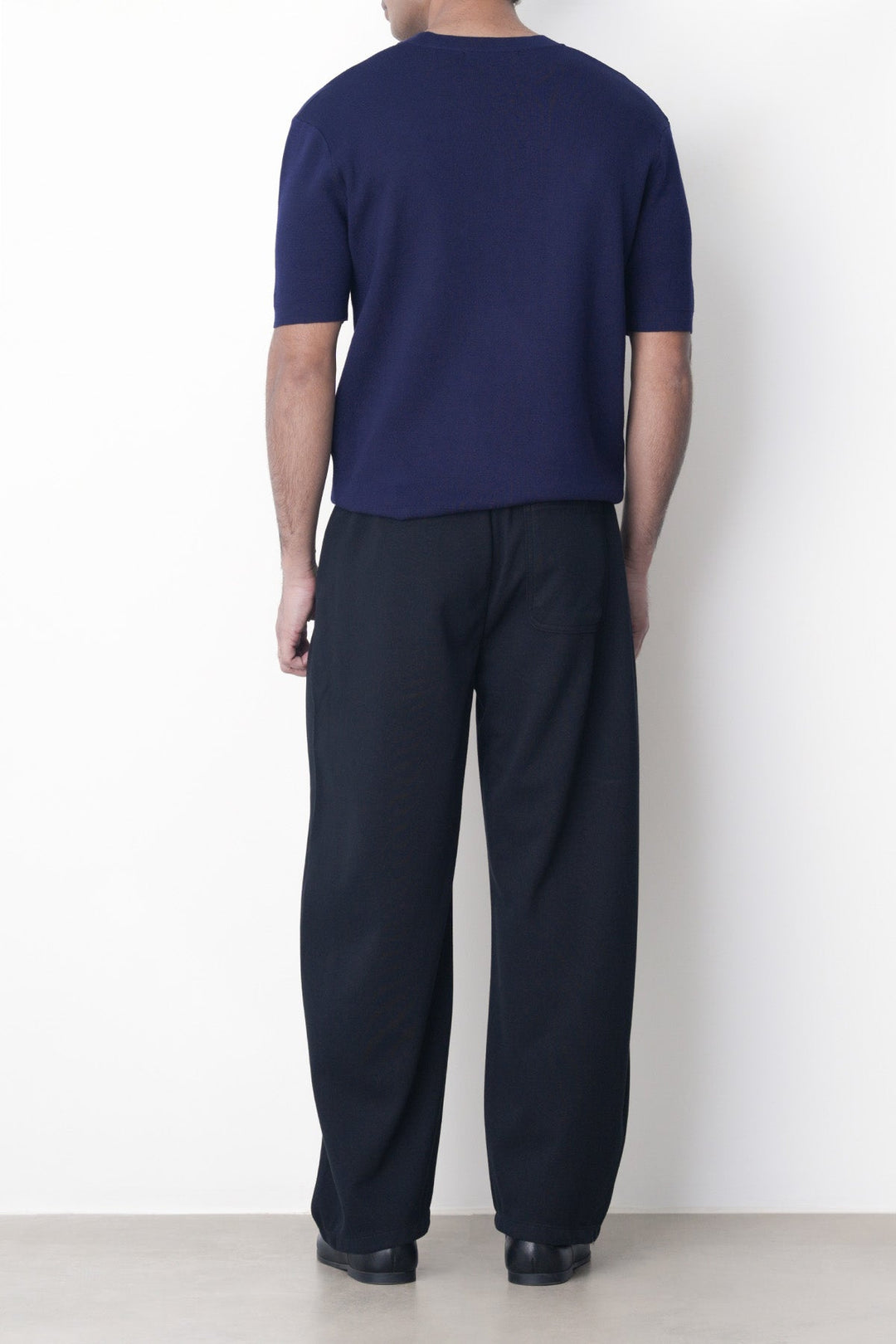 BLACK-PANELLED BARREL PANTS