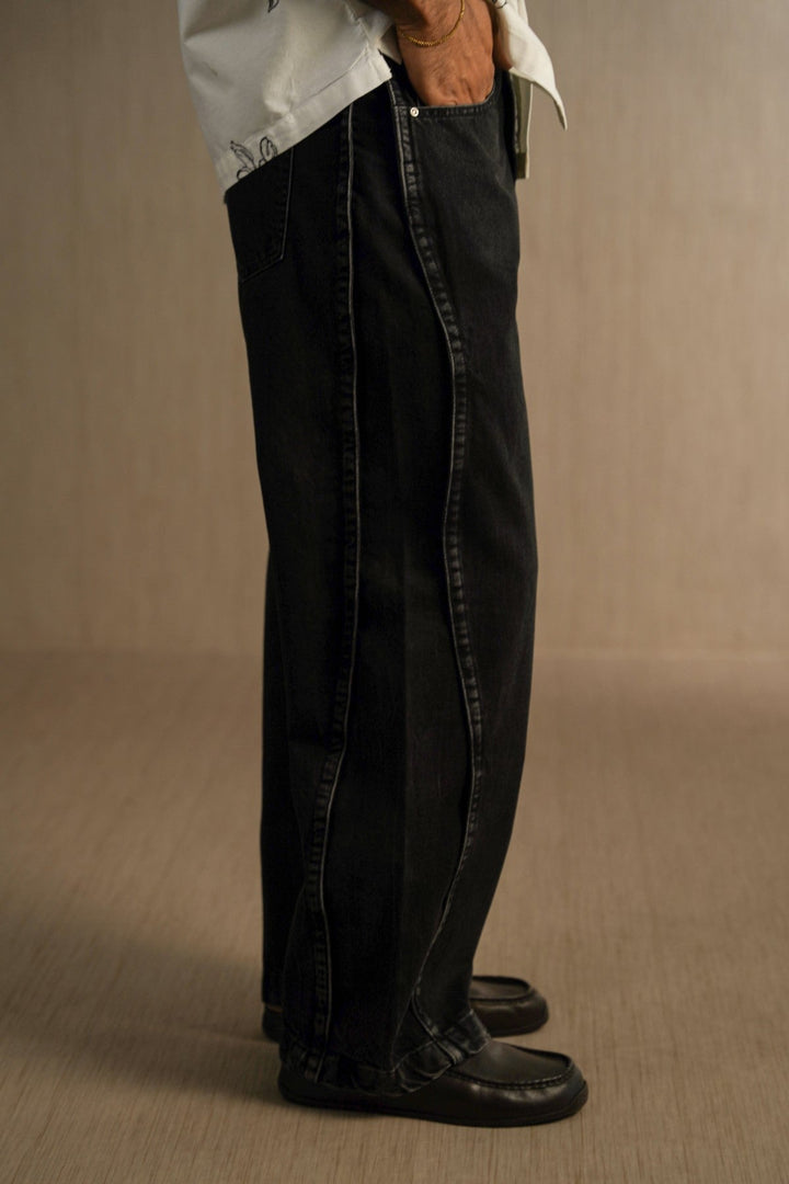 WASHED BLACKED WIDE COTTON JEANS