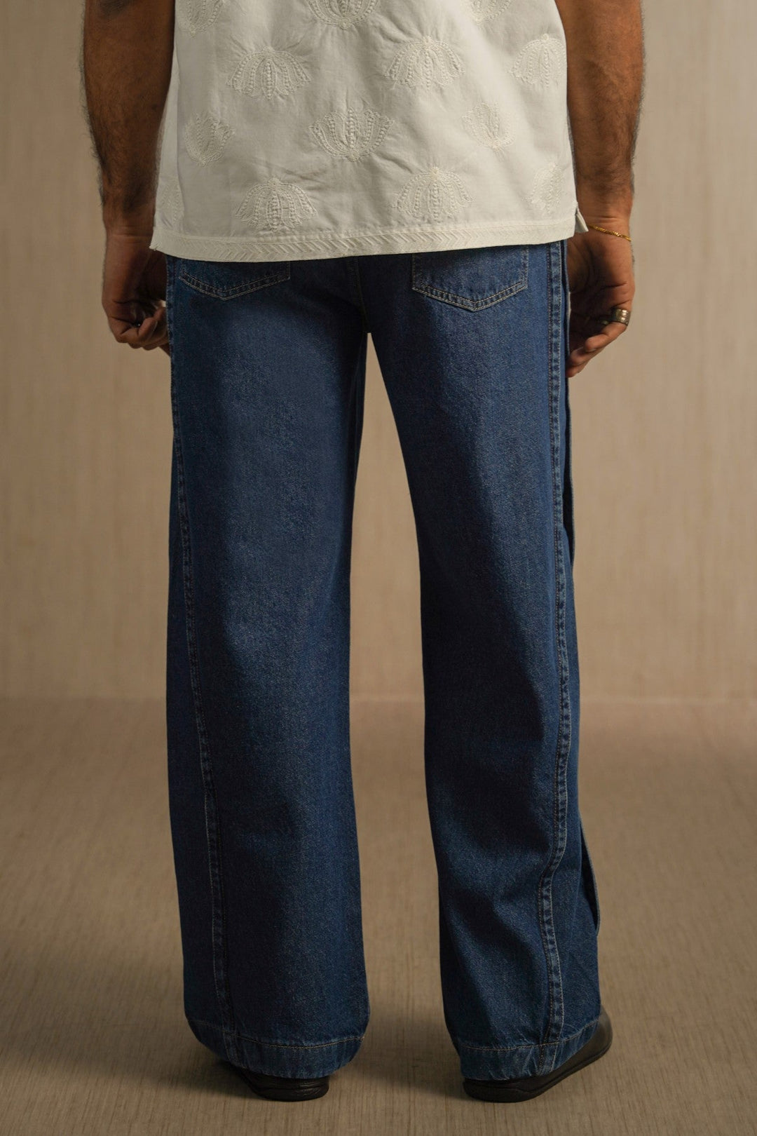 MID BLUE WIDE COTTON JEANS