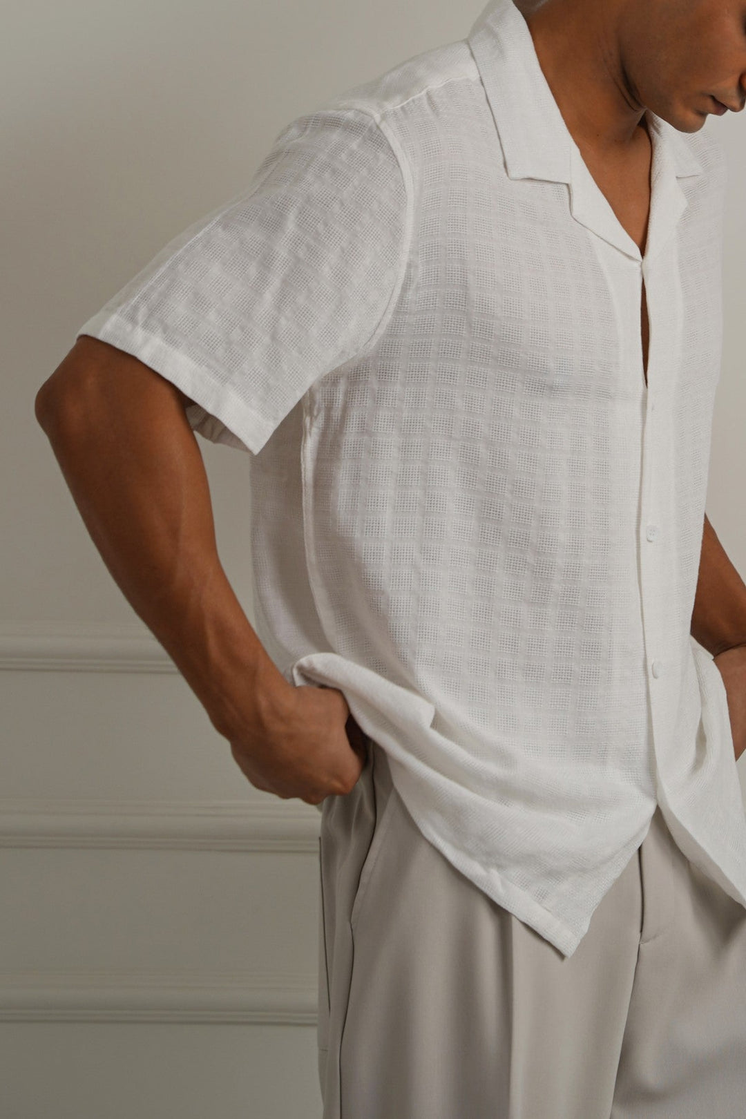 WHITE JACQUARD SUMMER SAFARI