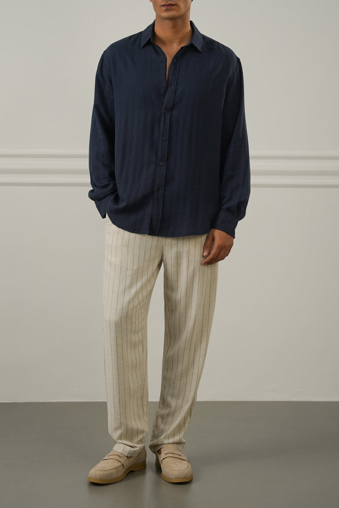 NAVY URBAN TEXTURED SHIRT