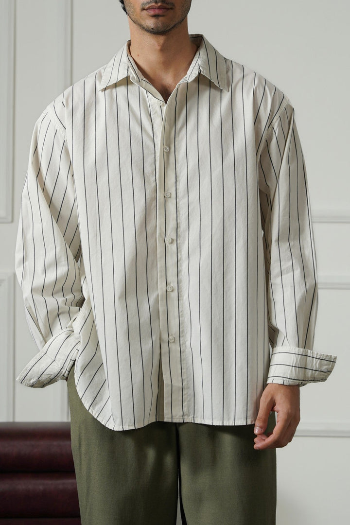 WHITE 90's DAD SHIRT