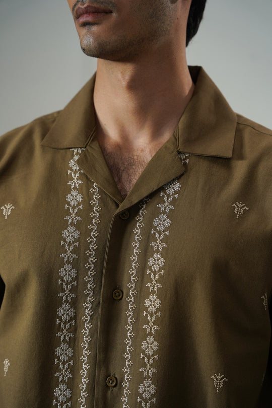 BROWN SUMMER CLUB EMBROIDERED SHIRT