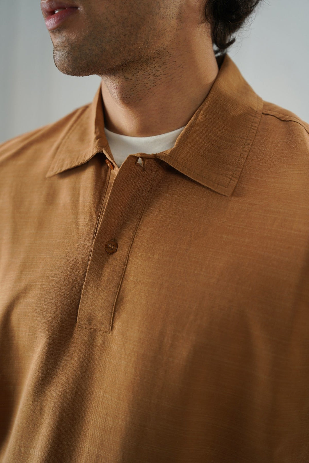 OCHRE BROWN QUARTER PLACKET SHIRT