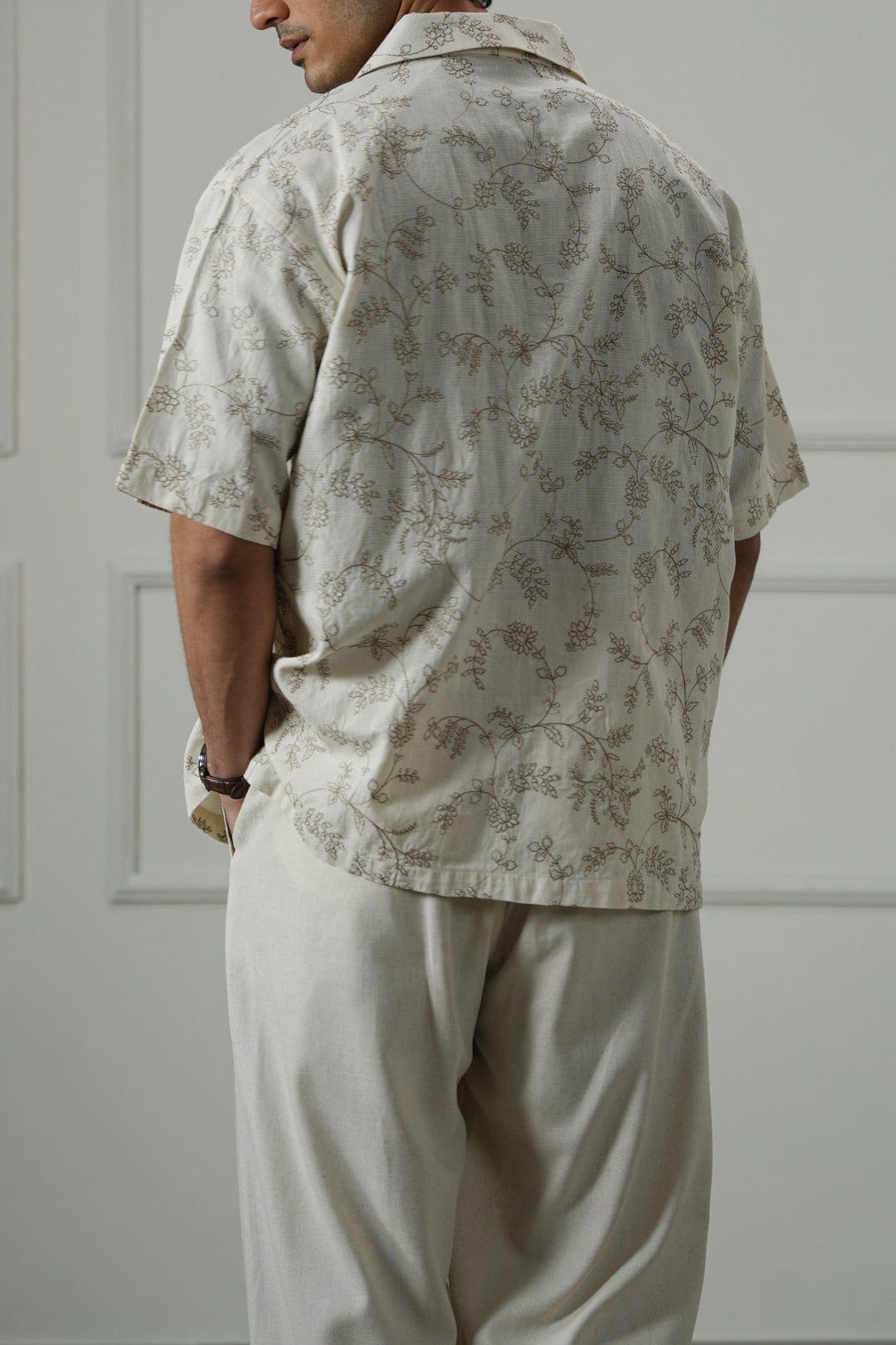 ECRU FLORAL EMBROIDERED SHIRT