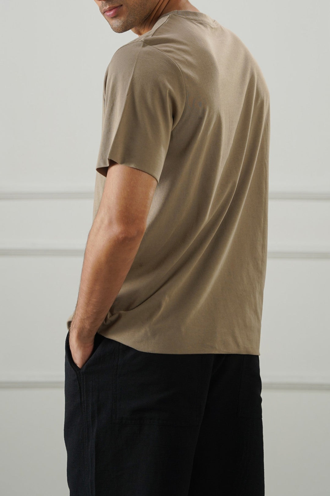 KHAKI EVERYDAY COMFORT TEE