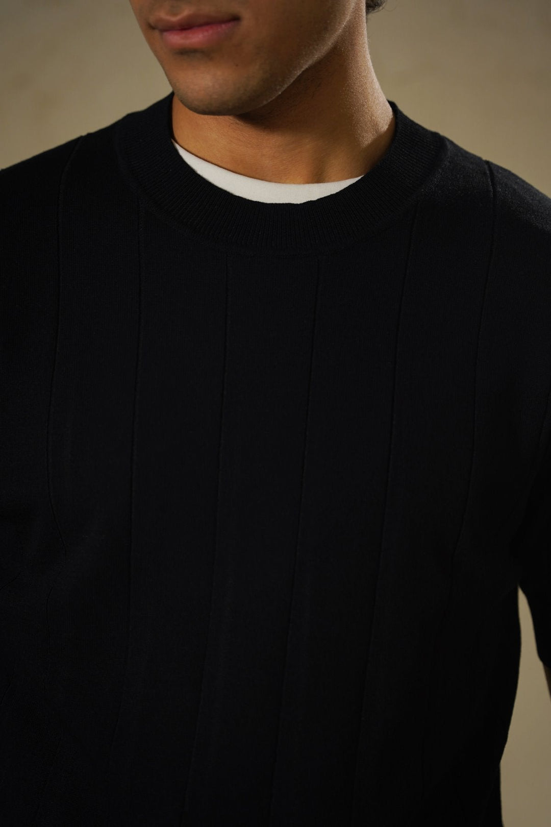 BLACK DROP NEEDLE TEE