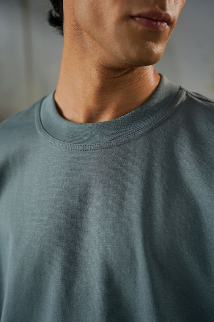 EVERYDAY TEE
