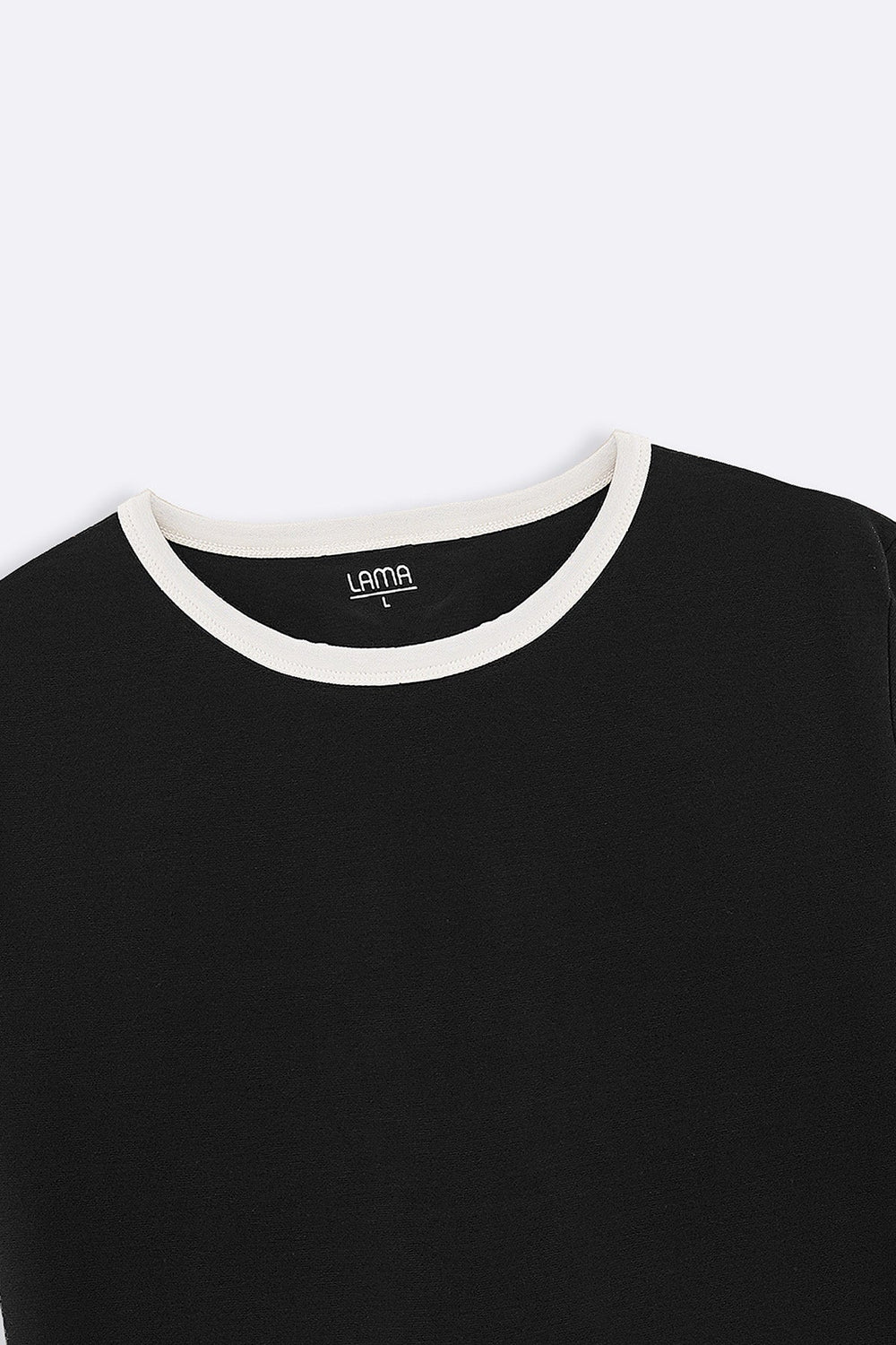 BLACK CONTRAST TEE