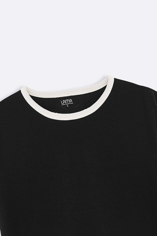 BLACK CONTRAST TEE