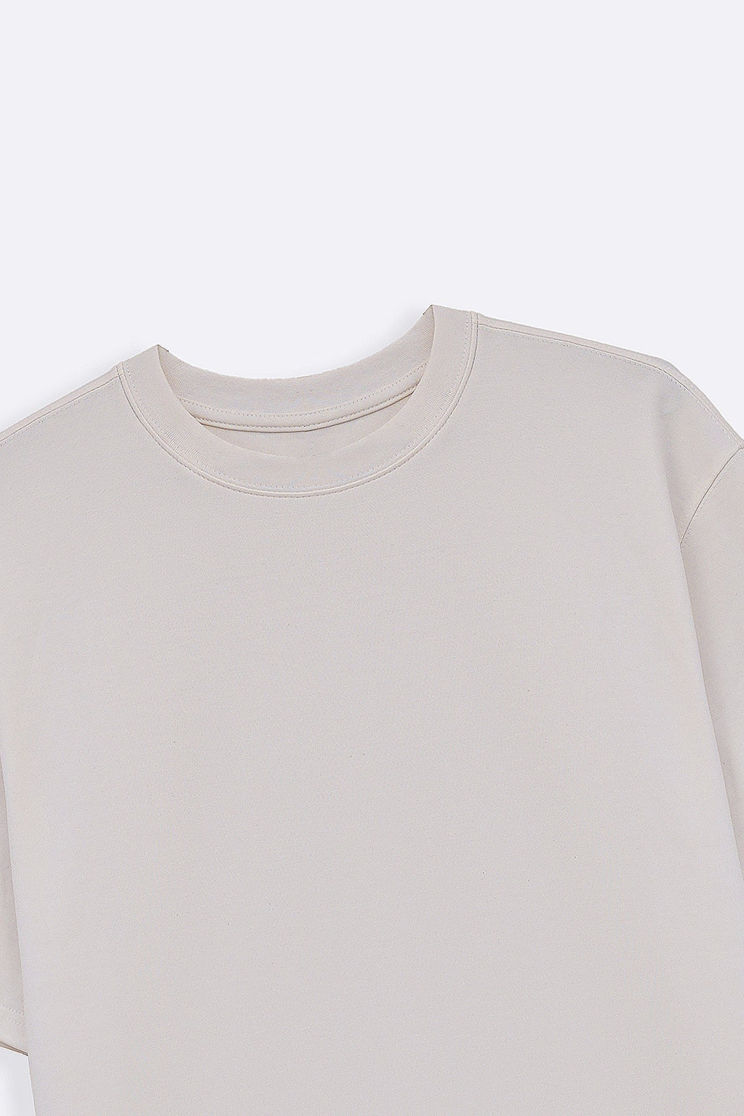 WHITE SUMMER ESSENTIAL TEE