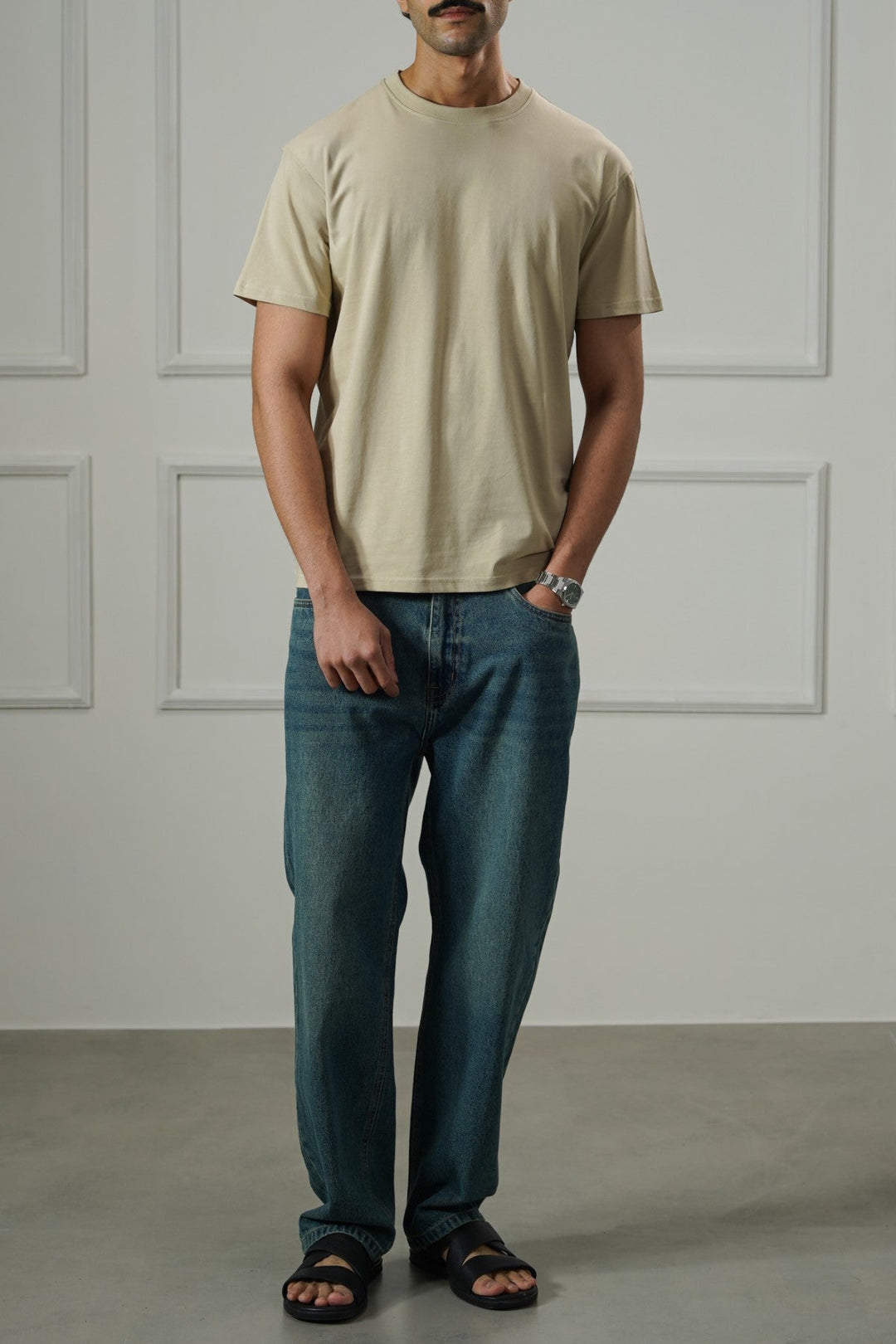 BEIGE ESSENTIAL CREW NECK TEE