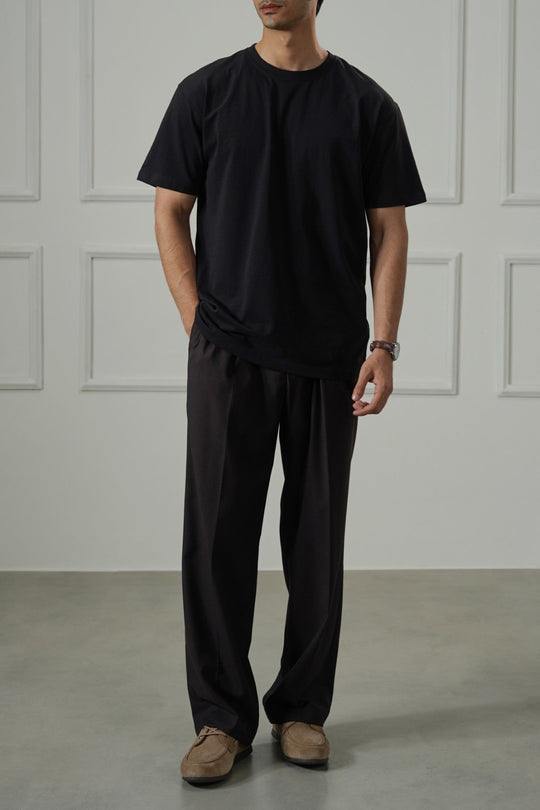 BLACK ESSENTIAL CREW NECK TEE
