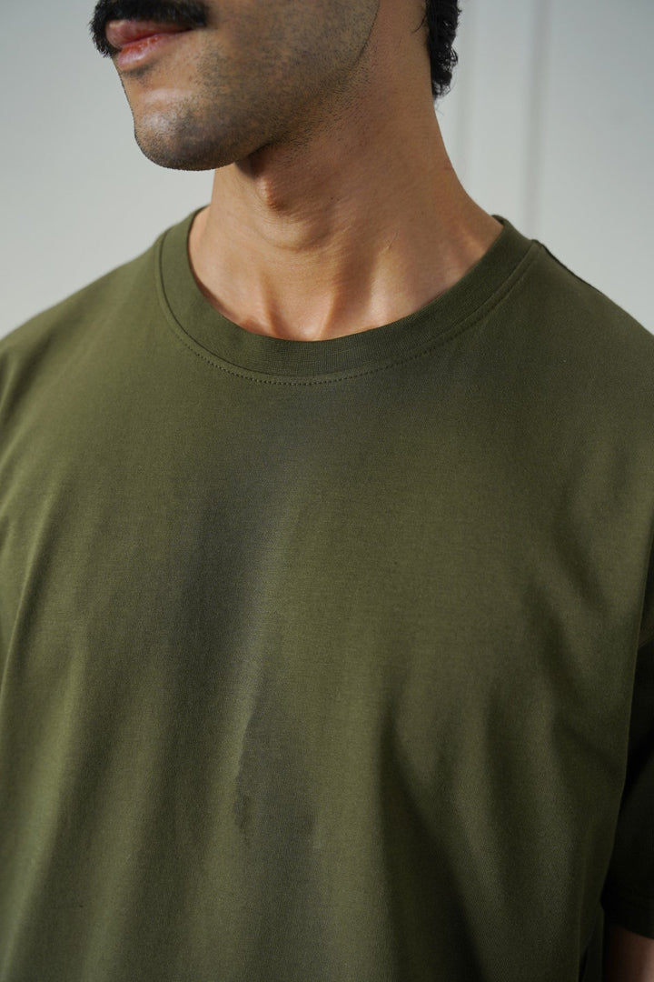 DARK OLIVE ESSENTIAL CREW NECK TEE