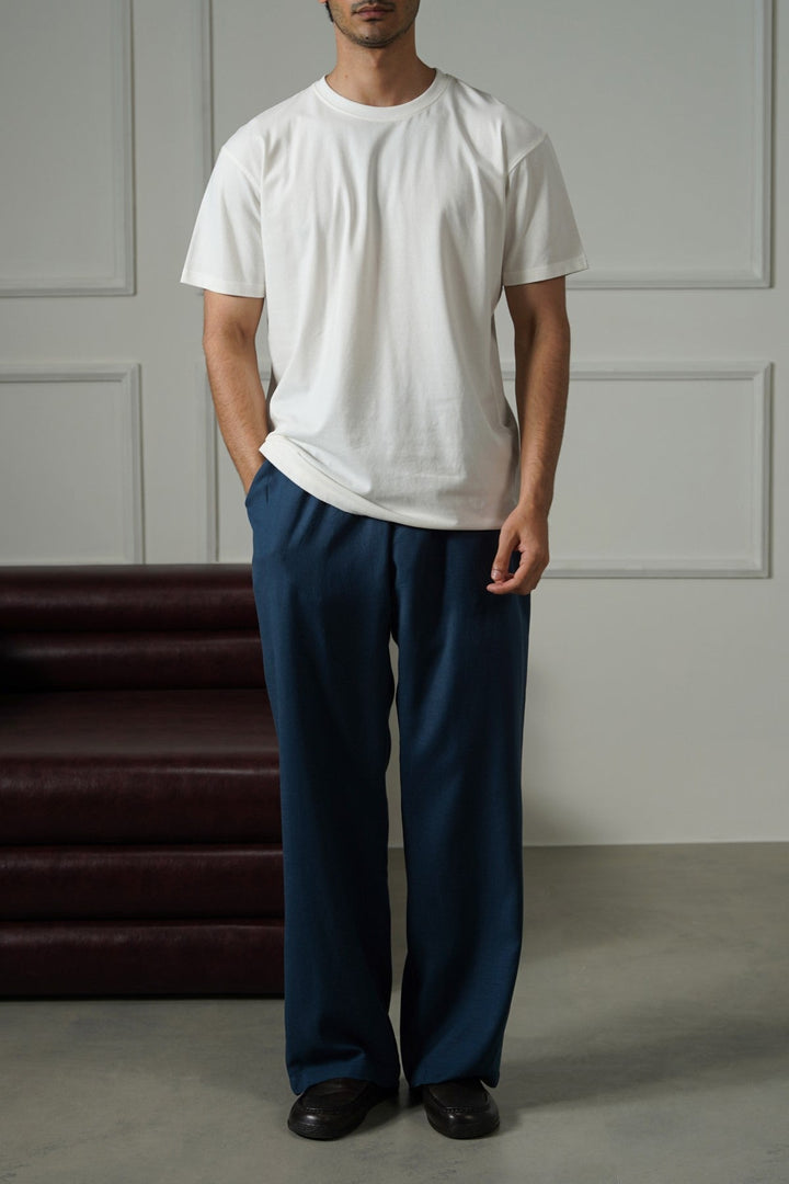 WHITE ESSENTIAL CREW NECK TEE