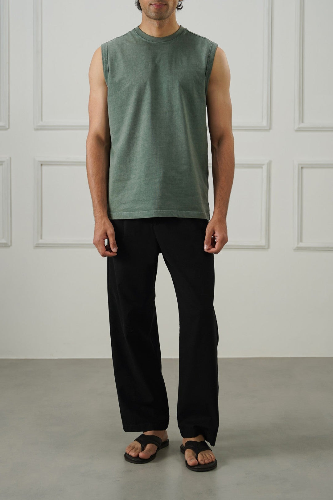OLIVE WASHED EFFECT TANK TOP