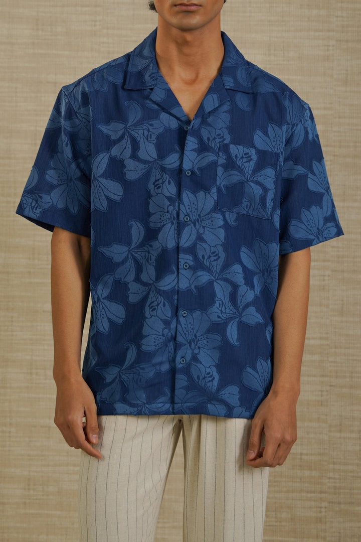 BLUE BLUE PETAL BUTTON DOWN