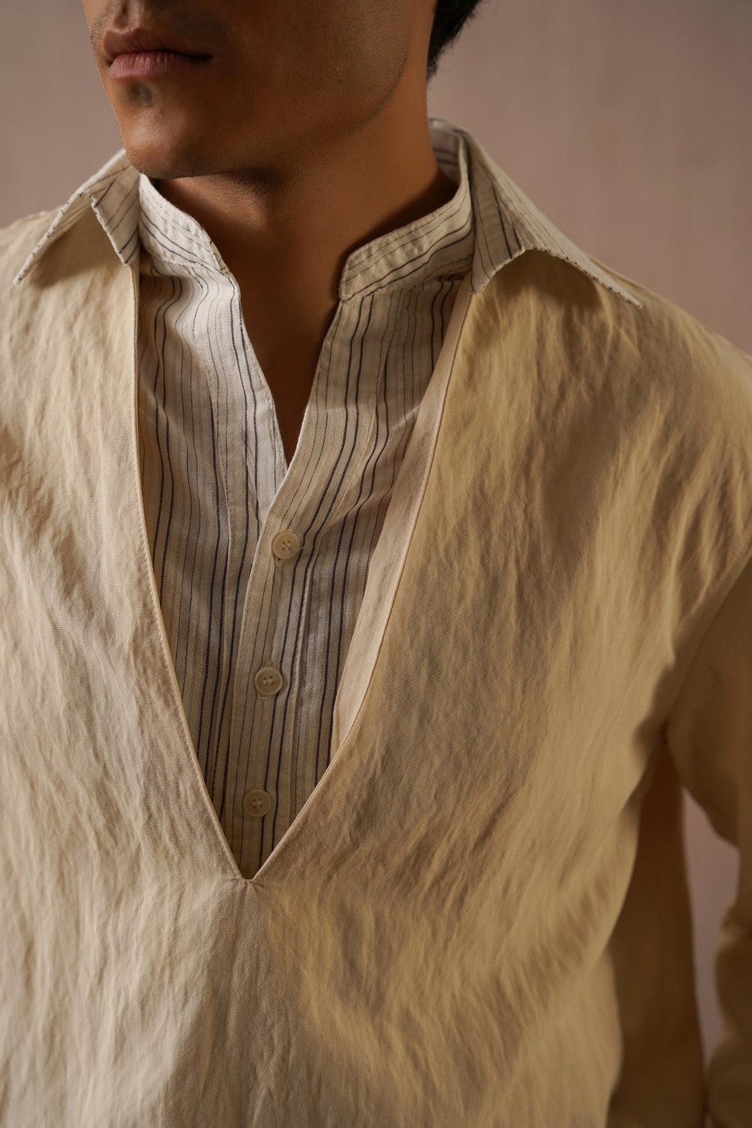 BEIGE HOLIDAY SHIRT