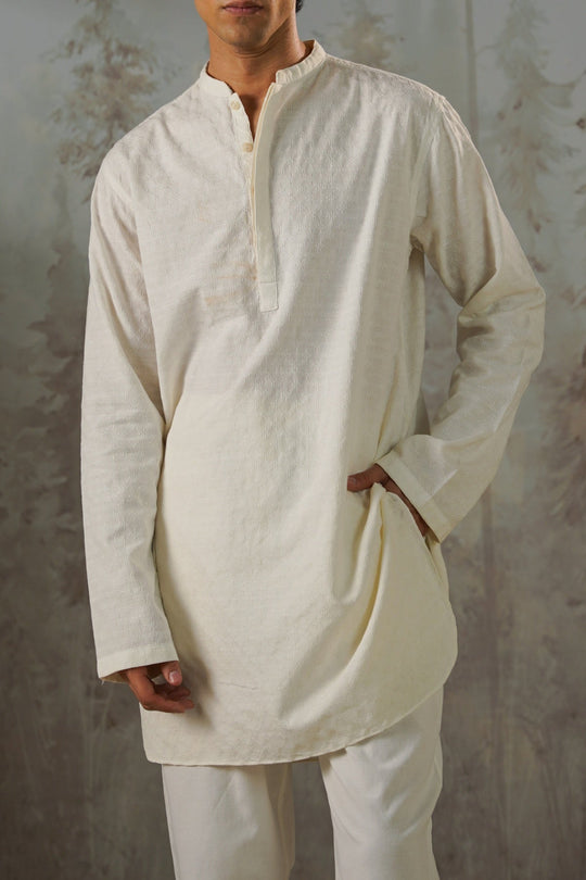 OFF WHITE TEXTURED GEOMETRIC SHIRT