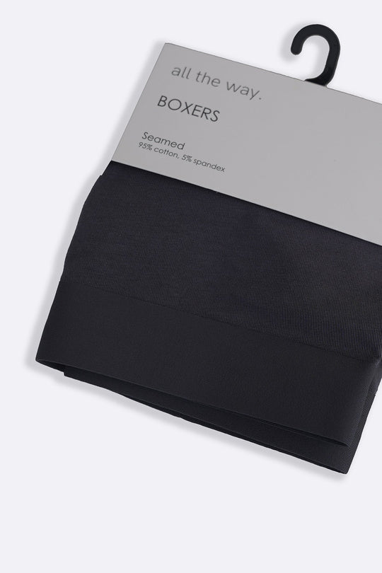 BLACK SEAMLESS BOXERS