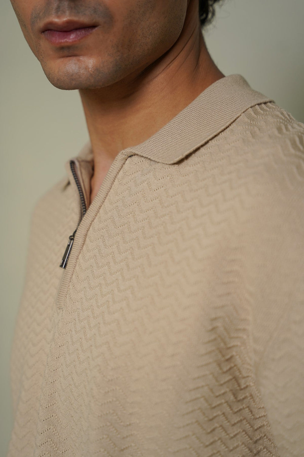 BEIGE RIPPLE-KNIT POLO SWEATER