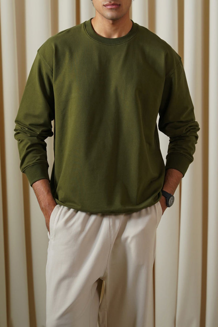 OLIVE CLASSIC SWEATSHIRT