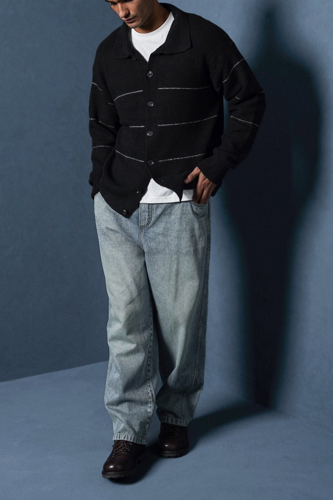 BLACK CLASSIC CARDIGAN