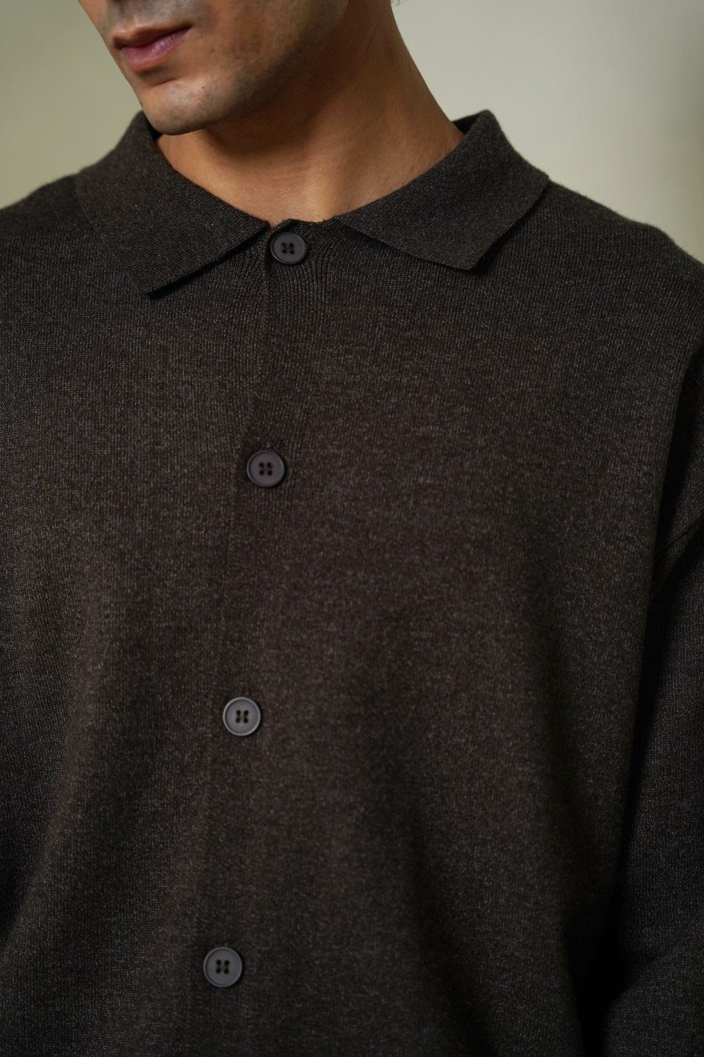 CHARCOAL OXFORD CARDIGAN