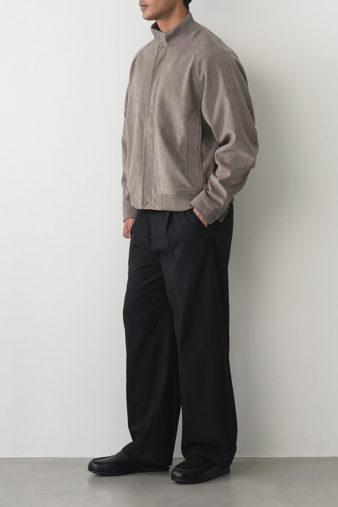 PLEATED BARREL PANTS