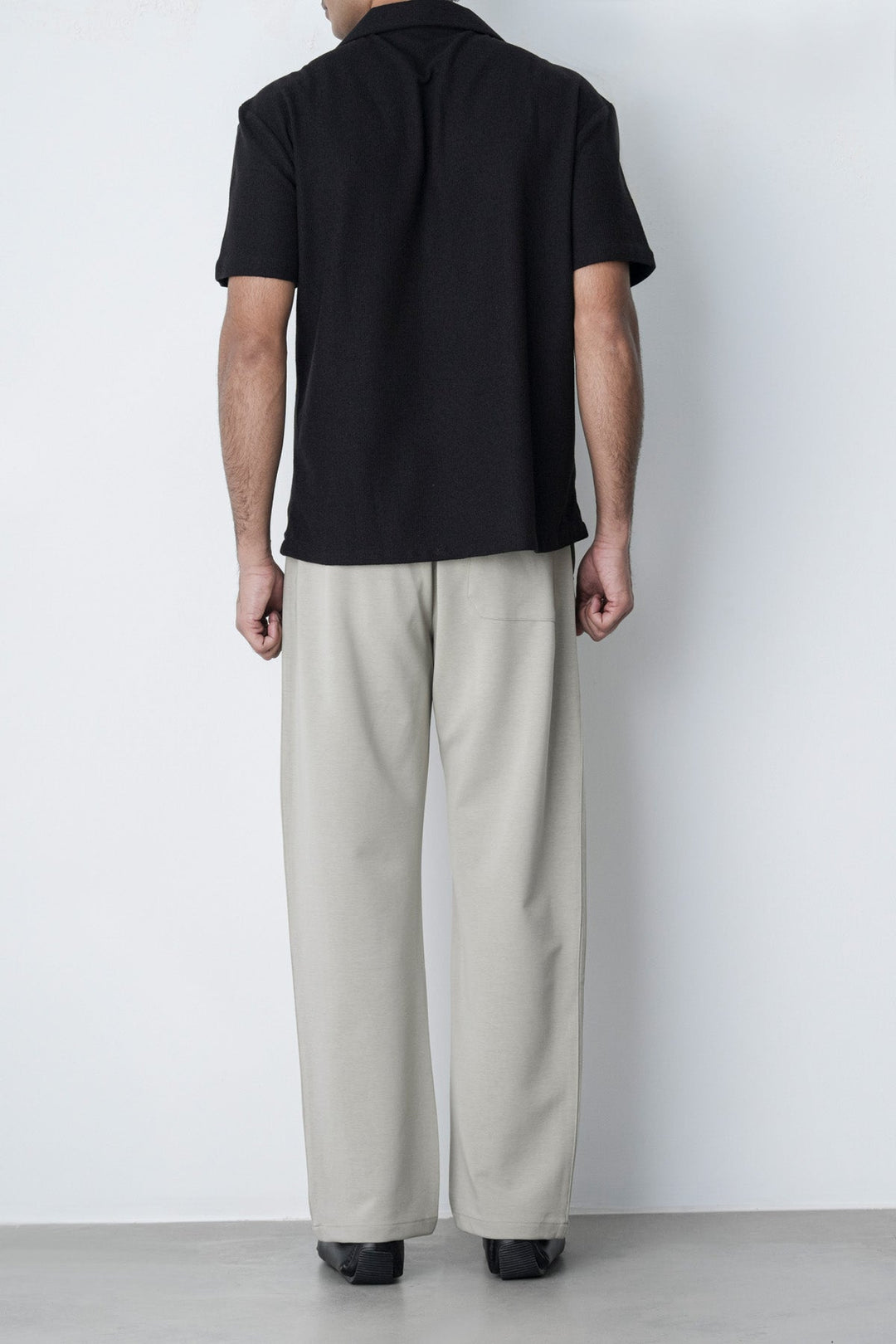BLACK RESORT COLLAR SHIRT