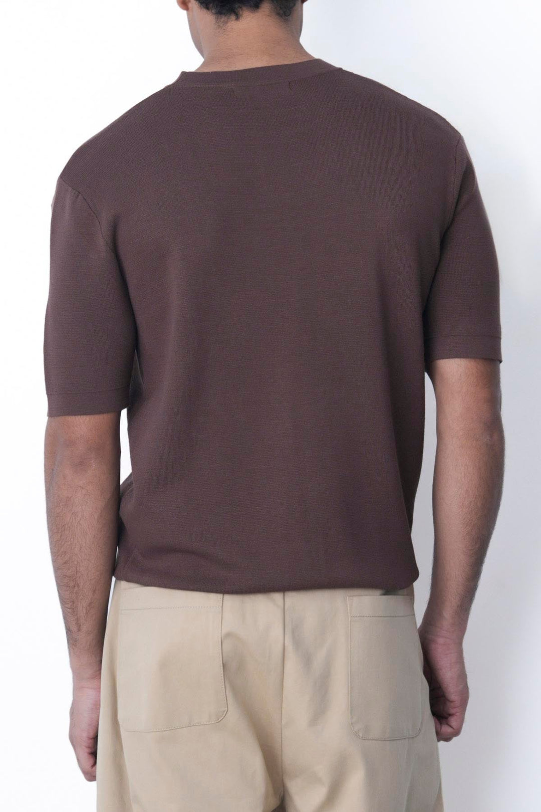 BROWN CLASSIC CREW TEE