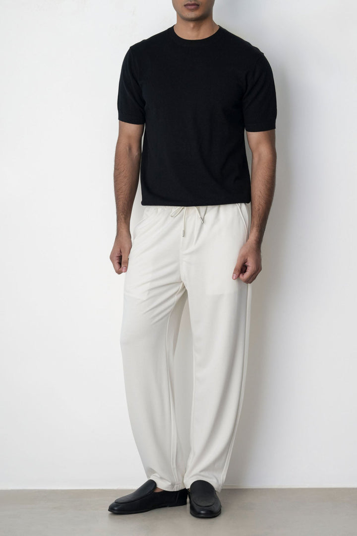 BLACK FINE KNIT TEE