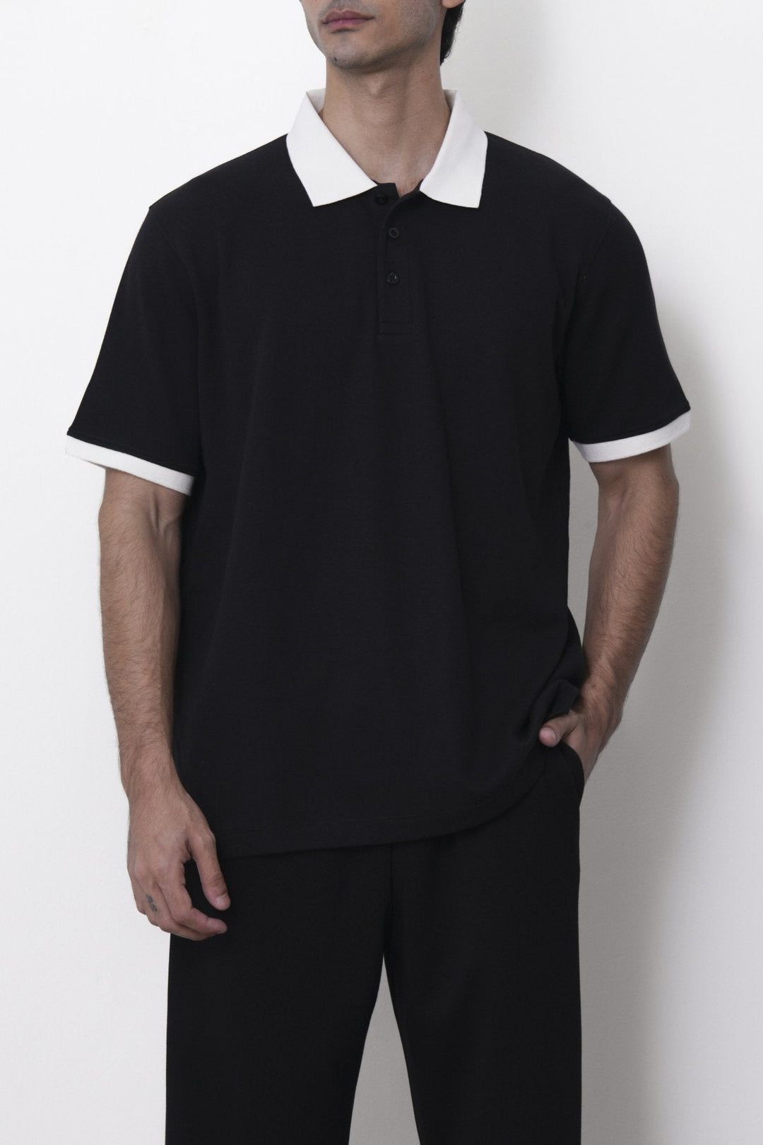 BLACK-HERITAGE CONTRAST POLO
